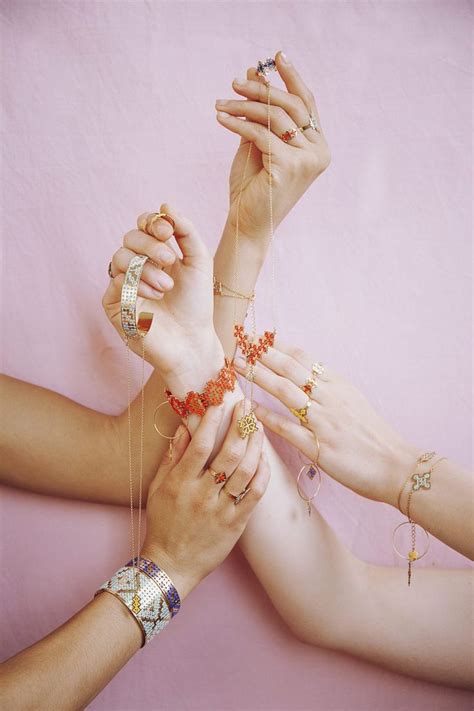 The Camélia Bracelets 